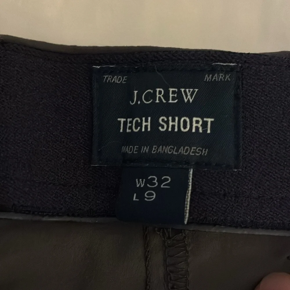 Men's J.Crew 9” Tech Gray Shorts-Sz 32